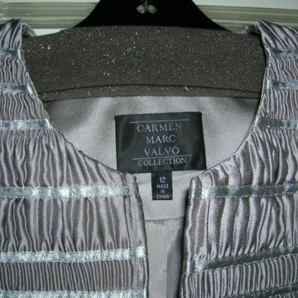 DESIGNER Womens CARMEN MARC VALVO Formal HOLIDAY Pant Suit SILVER GRAY Sz 12 14 - Picture 1 of 6